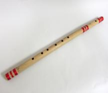 Taller de animación de calle. Creación de instrumentos y música renacentista.